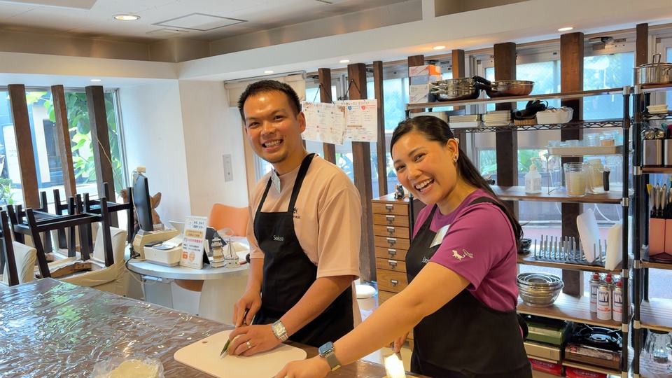 Guests at a Japanese cooking at Sorisso in Tokyo