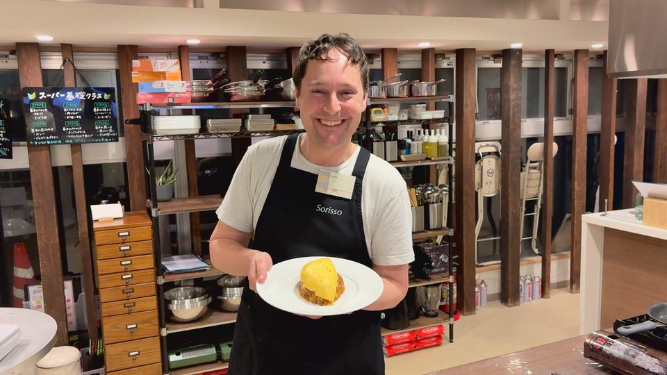 A guest with his homemade omurice