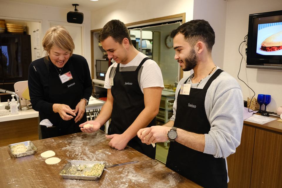 Guests at a Japanese cooking at Sorisso in Tokyo