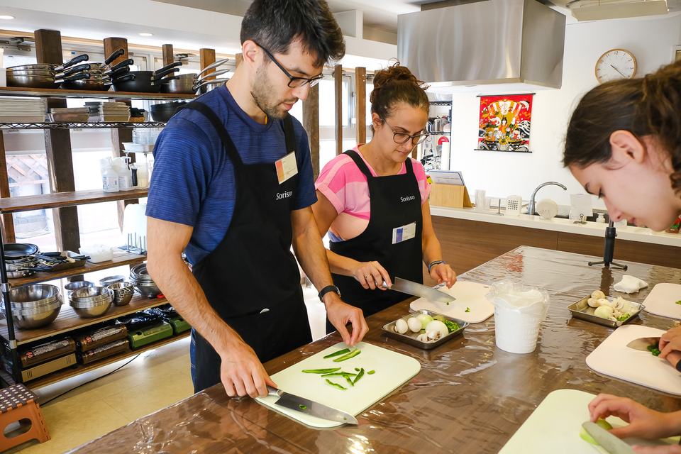 Guests at a Japanese cooking at Sorisso in Tokyo