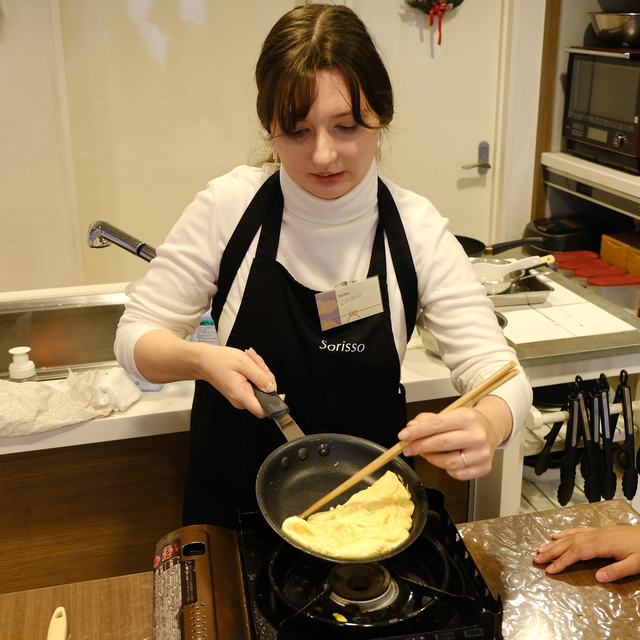 Guests at a Japanese cooking at Sorisso in Tokyo